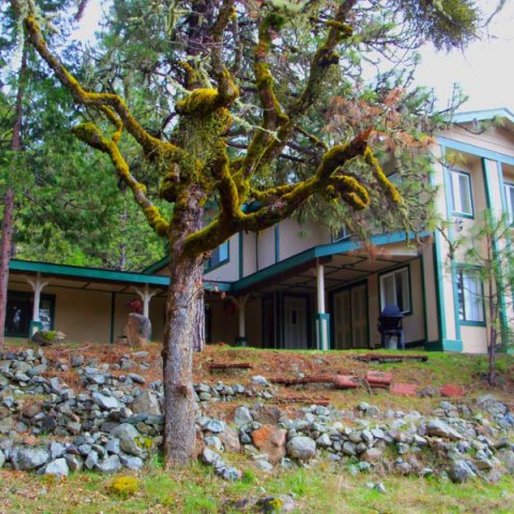 Kelly Mountain Lodge